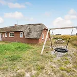 Lovely Home In Ringkobing With Sauna Ringkøbing