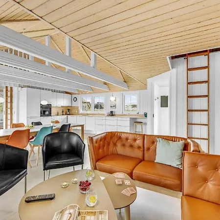 Beautiful In Ringkobing With Indoor Swimming Pool Holiday home Norre Lyngvig